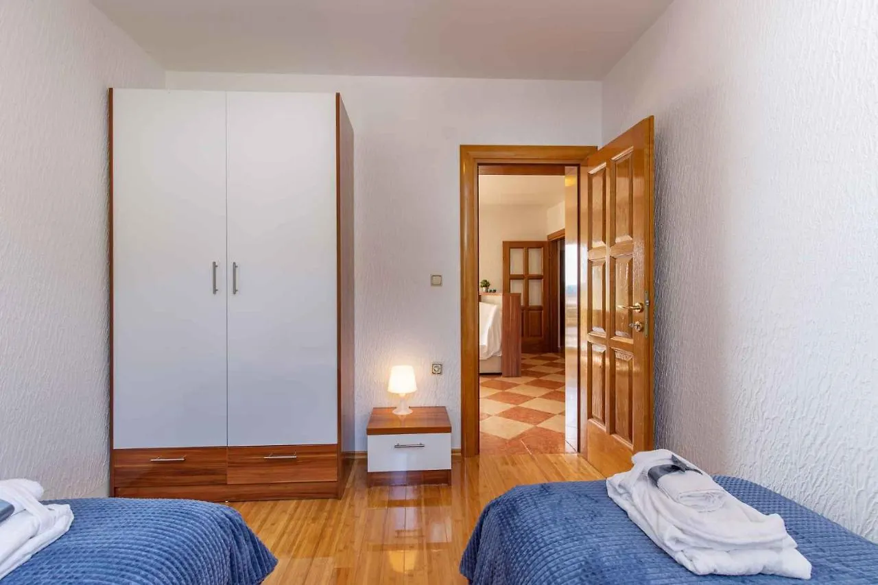 Dramalj Apartment 2 Croatia